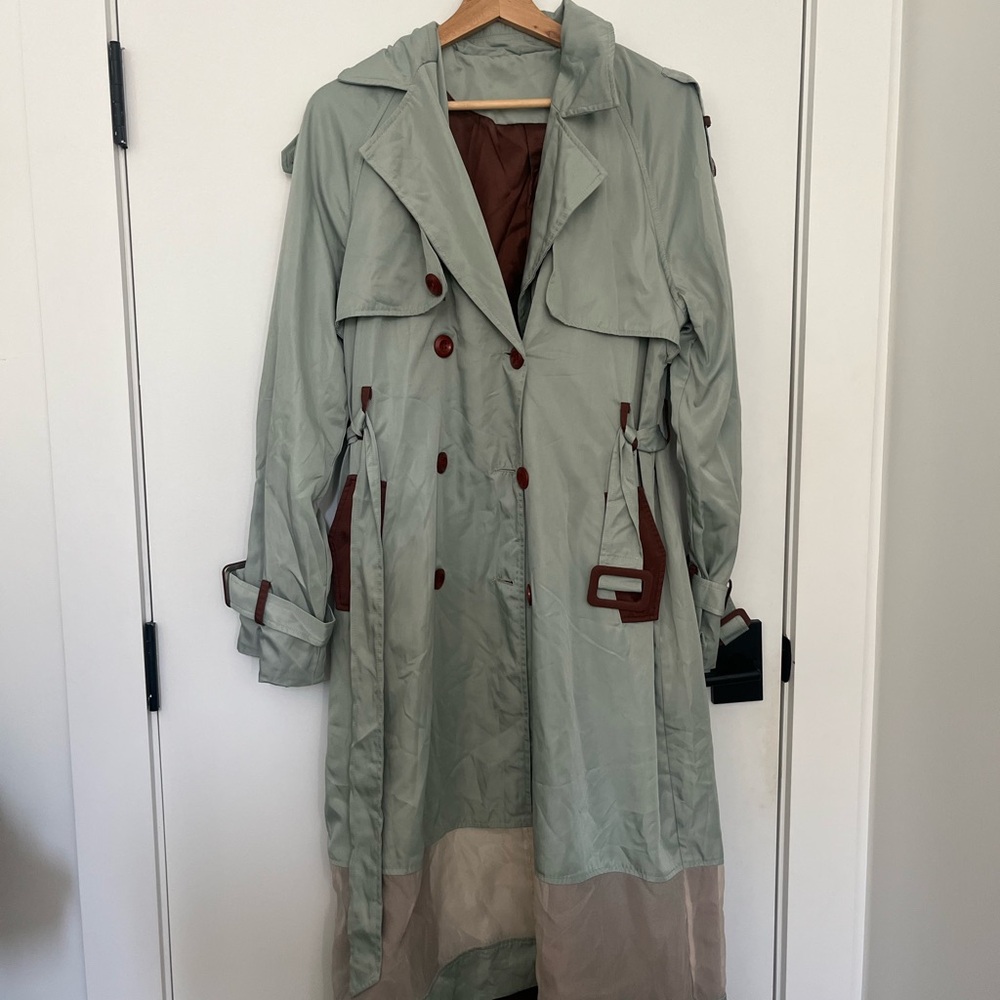 Stylish Women's Green Trench Coat